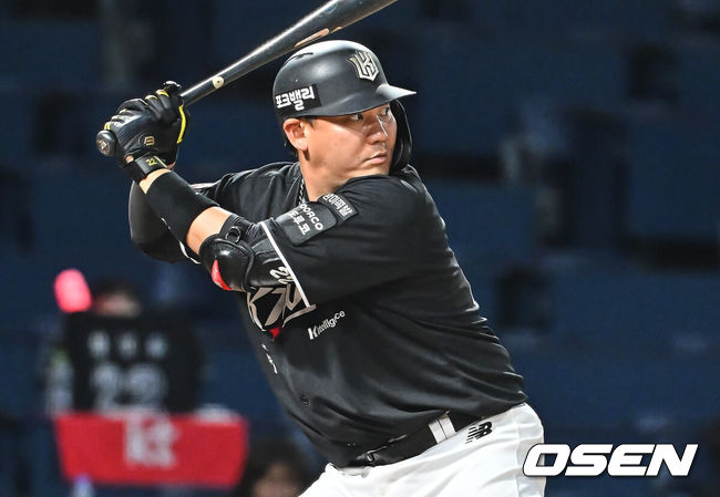 [OSEN=창원, 이석우 기자] KT 위즈 장성우 022 2026.04.15 / foto0307@osen.co.kr