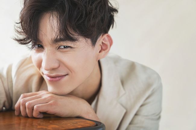 파이브앵글엔터테인먼트 제공