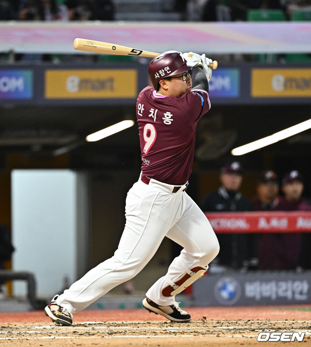 키움 히어로즈 안치홍. /OSEN DB