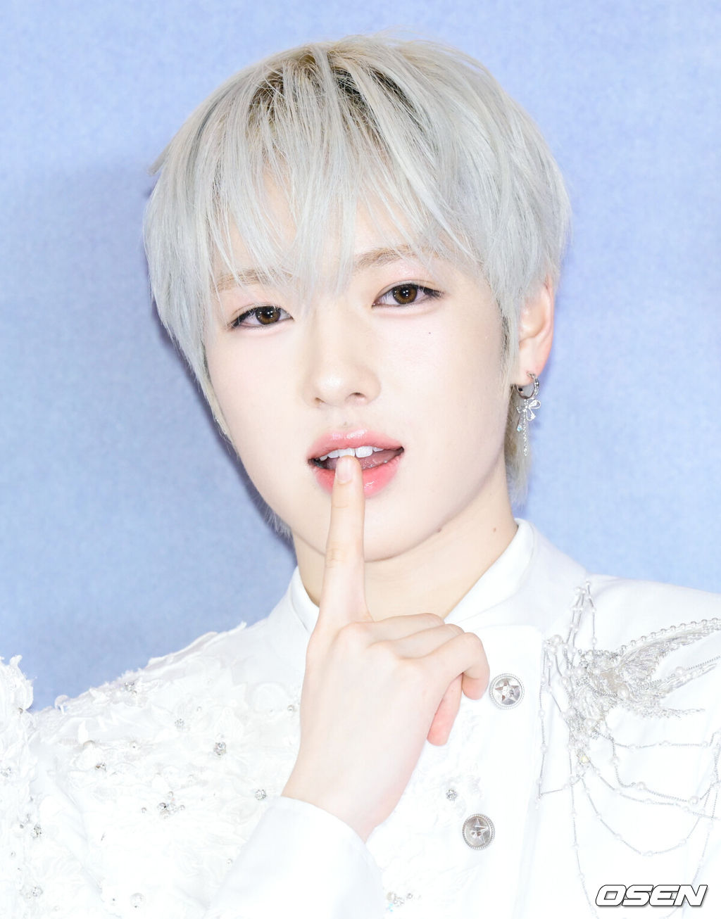 NCT WISH(엔시티 위시)의 서울 앙코르 공연 및 정규 1집 발매 기념 기자간담회가 19일 서울 송파구 올림픽공원 KSPO DOME에서 열렸다.NCT WISH는 17일부터 19일까지 서울 올림픽공원 KSPO DOME에서 ‘엔시티 위시 퍼스트 콘서트 투어 ’인투 더 위시 : 아워 위시‘시' 앙코르 인 서울(NCT WISH 1st CONCERT TOUR ‘INTO THE WISH : Our WISH’ ENCORE IN SEOUL)’를 개최한다.NCT WISH 사쿠야가 포즈를 취하고 있다. 2026.04.19 /cej@osen.co.kr