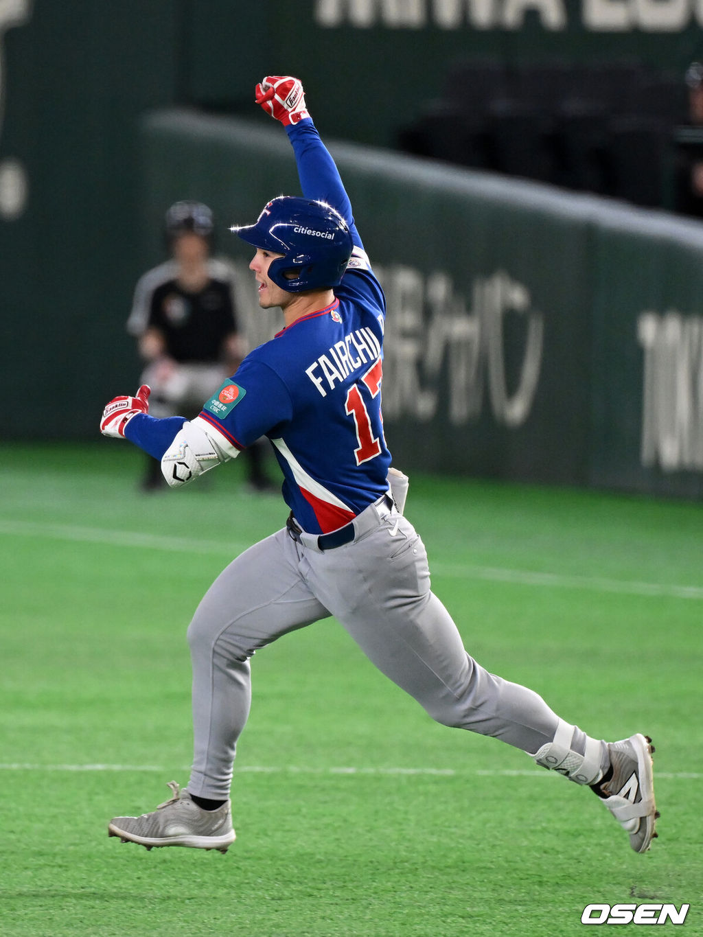 8일 일본 도쿄돔에서 2026 월드베이스볼클래식(WBC) 1라운드 C조 조별리그 대한민국과 대만의 경기가 열렸다. 8회초 2사 2루에서 대만 스튜어트 페어차일드가 역전 우월 투런포를 날리며 기뻐하고 있다. 2026.03.08 /spjj@osen.co.kr