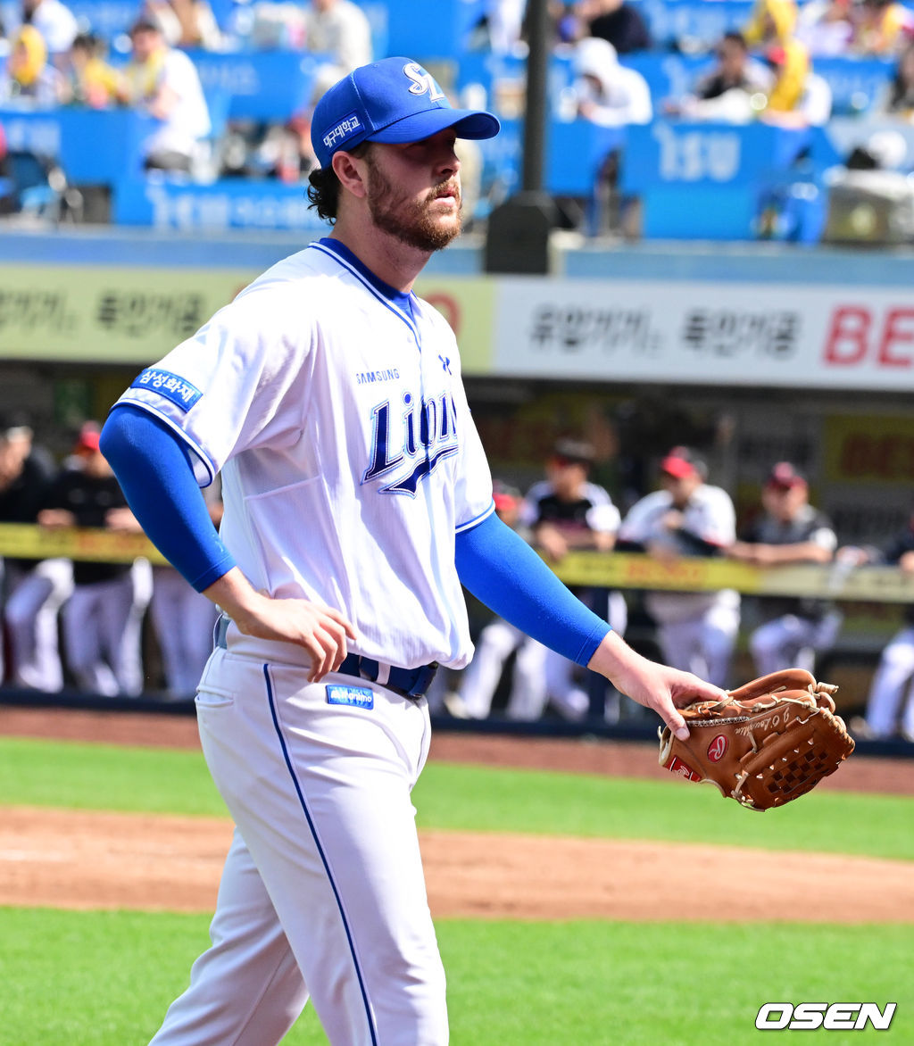 퇴장 당하는 오러클린