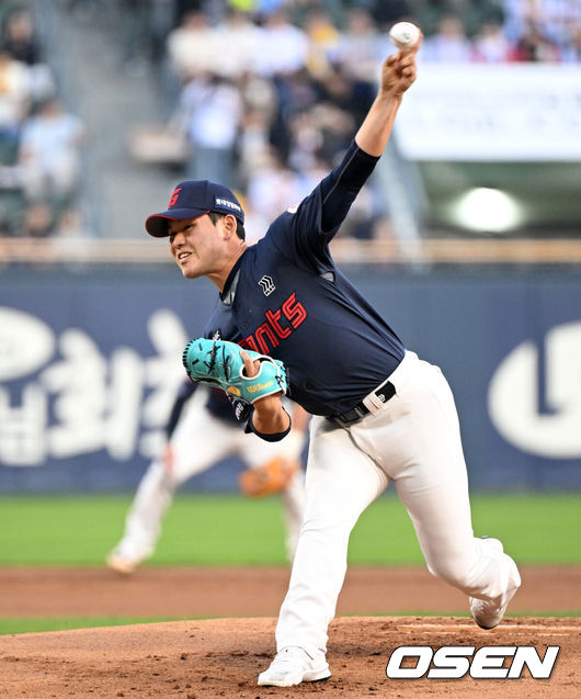 [OSEN=이대선 기자] 롯데 김진욱 2026.04.15 /sunday@osen.co.kr