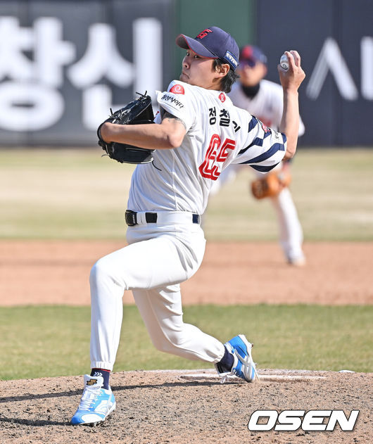롯데 자이언츠 정철원. /OSEN DB