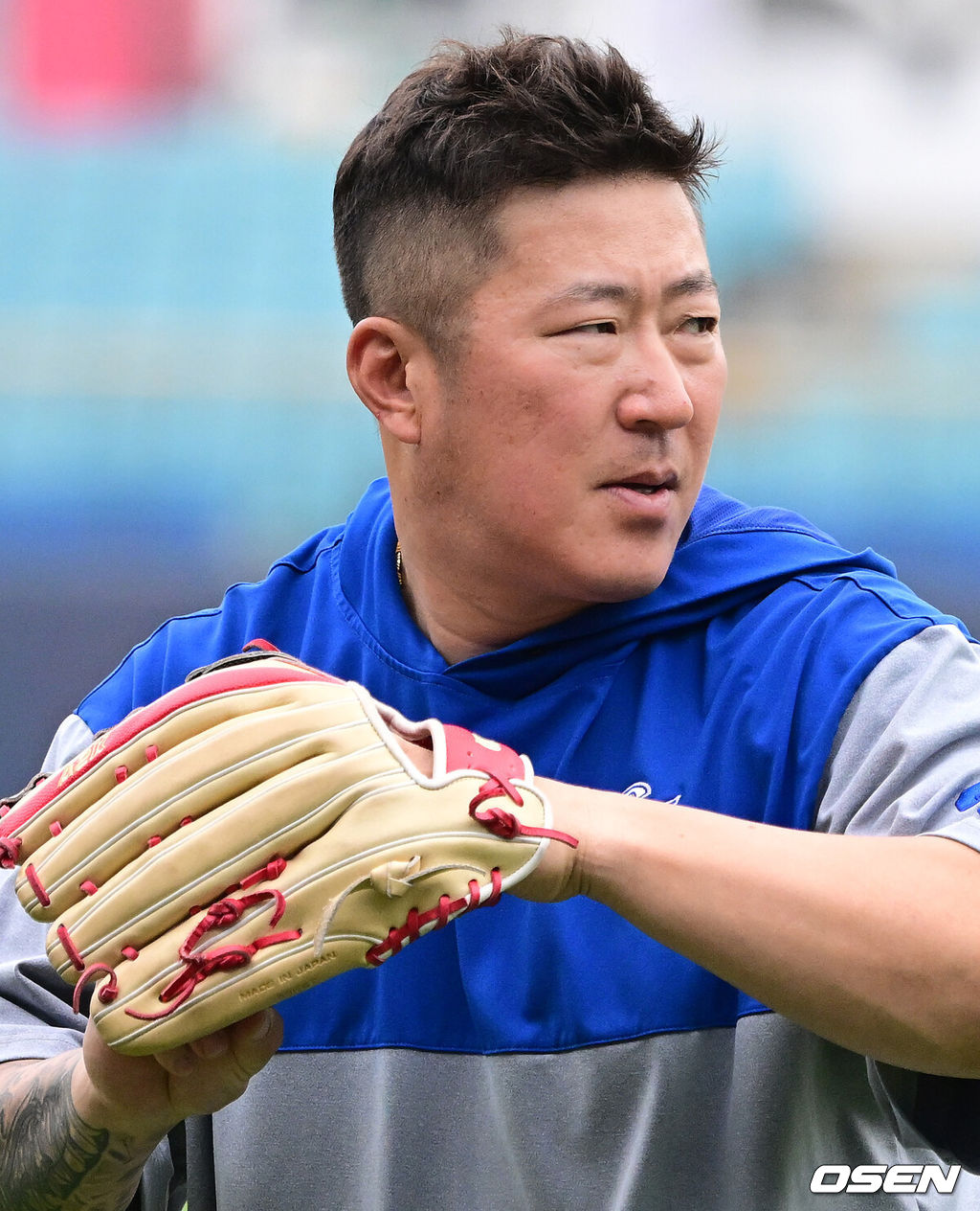 18일 대구삼성라이온즈파크에서 2026 신한 SOL KBO리그 삼성 라이온즈와 LG 트윈스의 경기가 열렸다.7연승에 도전하는 삼성은 잭 오러클린, LG는 임찬규가 선발로 나섰다.경기에 앞서 삼성 최형우가 훈련을 하고 있다. 2026.04.18 / jpnews@osen.co.kr