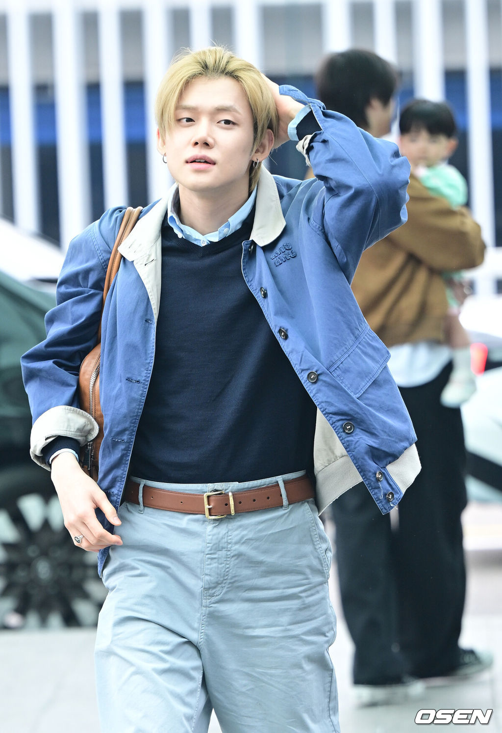 그룹 투모로우바이투게더(TXT) 연준이 2일 오후 해외 일정 참석을 위해 말레이시아 쿠알라룸푸르로 출국했다.투모로우바이투게더(TXT) 연준은 말레이시아에서 열리는 브랜드 행사에 참석할 예정이다.투모로우바이투게더(TXT) 연준이 출국장으로 향하고 있다. 2026.05.02 / dreamer@osen.co.kr