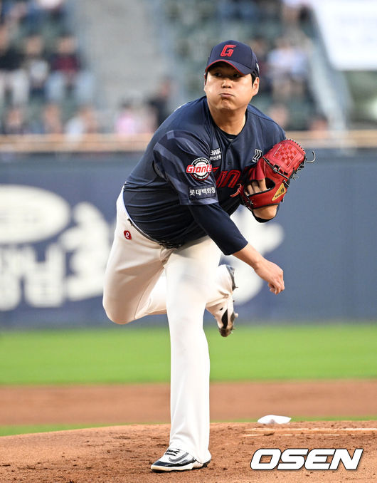 롯데 자이언츠 나균안. /OSEN DB
