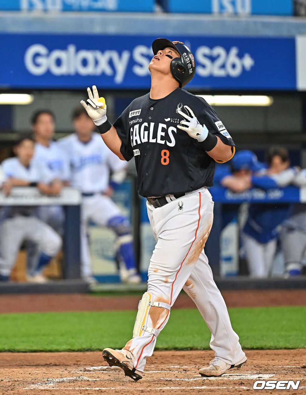 2일 대구삼성라이온즈파크에서 2026 신한 SOL KBO 리그 삼성 라이온즈와 한화 이글스의 경기가 열렸다. 홈팀 삼성은 장찬희가, 방문팀 한화는 문동주가 선발 출전했다. 한화 이글스 노시환이 6회초 2사 1루 좌중월 2점 홈런을 치고 세리머니를 하고 있다. 2026.05.02 / foto0307@osen.co.kr