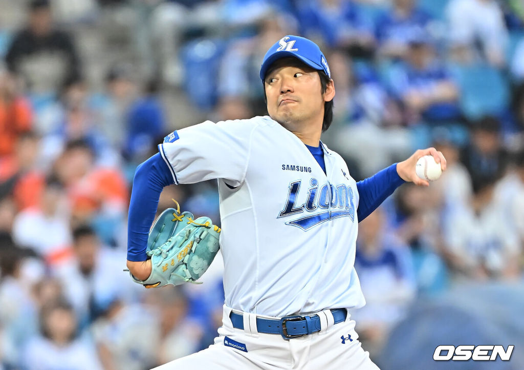 2일 대구삼성라이온즈파크에서 2026 신한 SOL KBO 리그 삼성 라이온즈와 한화 이글스의 경기가 열렸다. 홈팀 삼성은 장찬희가, 방문팀 한화는 문동주가 선발 출전했다. 삼성 라이온즈 백정현이 역투하고 있다. 2026.05.02 / foto0307@osen.co.kr