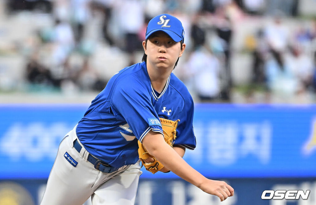 8일 창원NC파크에서 2026 신한 SOL KBO 리그 NC 다이노스와 삼성 라이온즈의 경기가 열렸다. 홈팀 NC는 목지훈이, 방문팀 삼성은 장찬희가 선발 출전했다. 삼성 라이온즈 선발투수 장찬희가 역투하고 있다. 2026.05.08 / foto0307@osen.co.kr