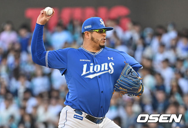 [OSEN=창원, 이석우 기자] 9일 창원NC파크에서 2026 신한 SOL KBO 리그 NC 다이노스와 삼성 라이온즈의 경기가 열렸다. 홈팀 NC는 신민혁이, 방문팀 삼성은 후라도가 선발 출전했다. 삼성 라이온즈 선발투수 후라도가 역투하고 있다. 2026.05.09 / foto0307@osen.co.kr