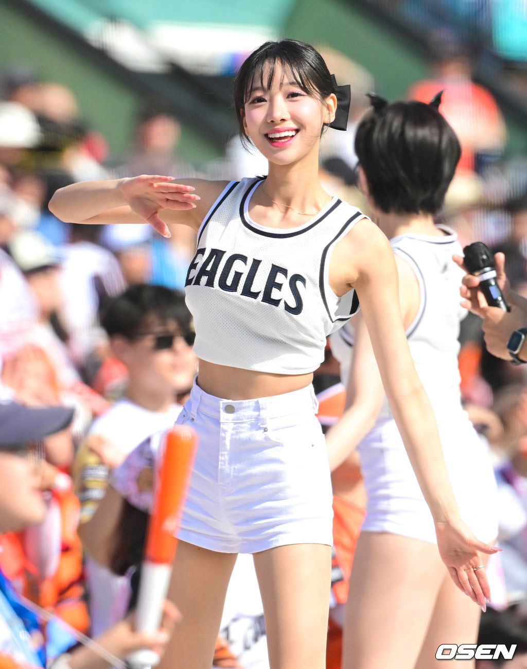 청순 화이트룩, 우수한 치어리더