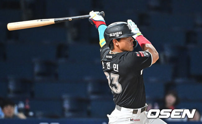 [OSEN=창원, 이석우 기자] KT 위즈 안현민 011 2026.04.14 / foto0307@osen.co.kr