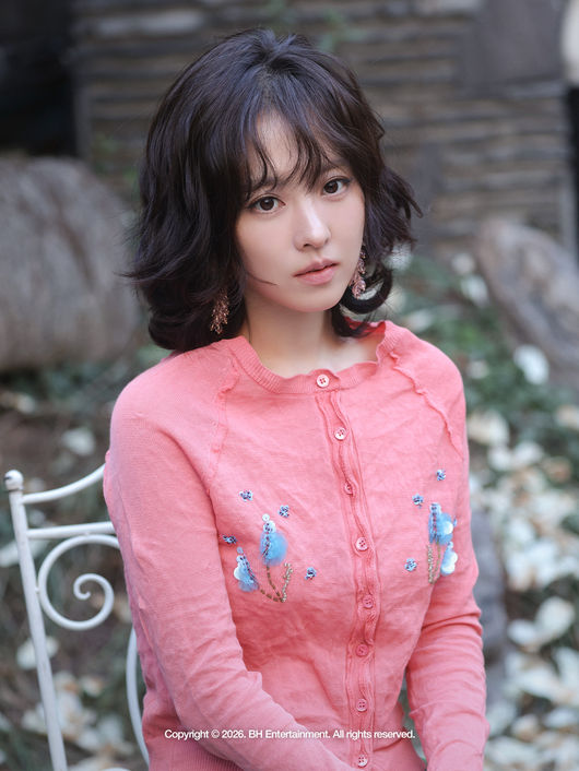BH엔터테인먼트 제공