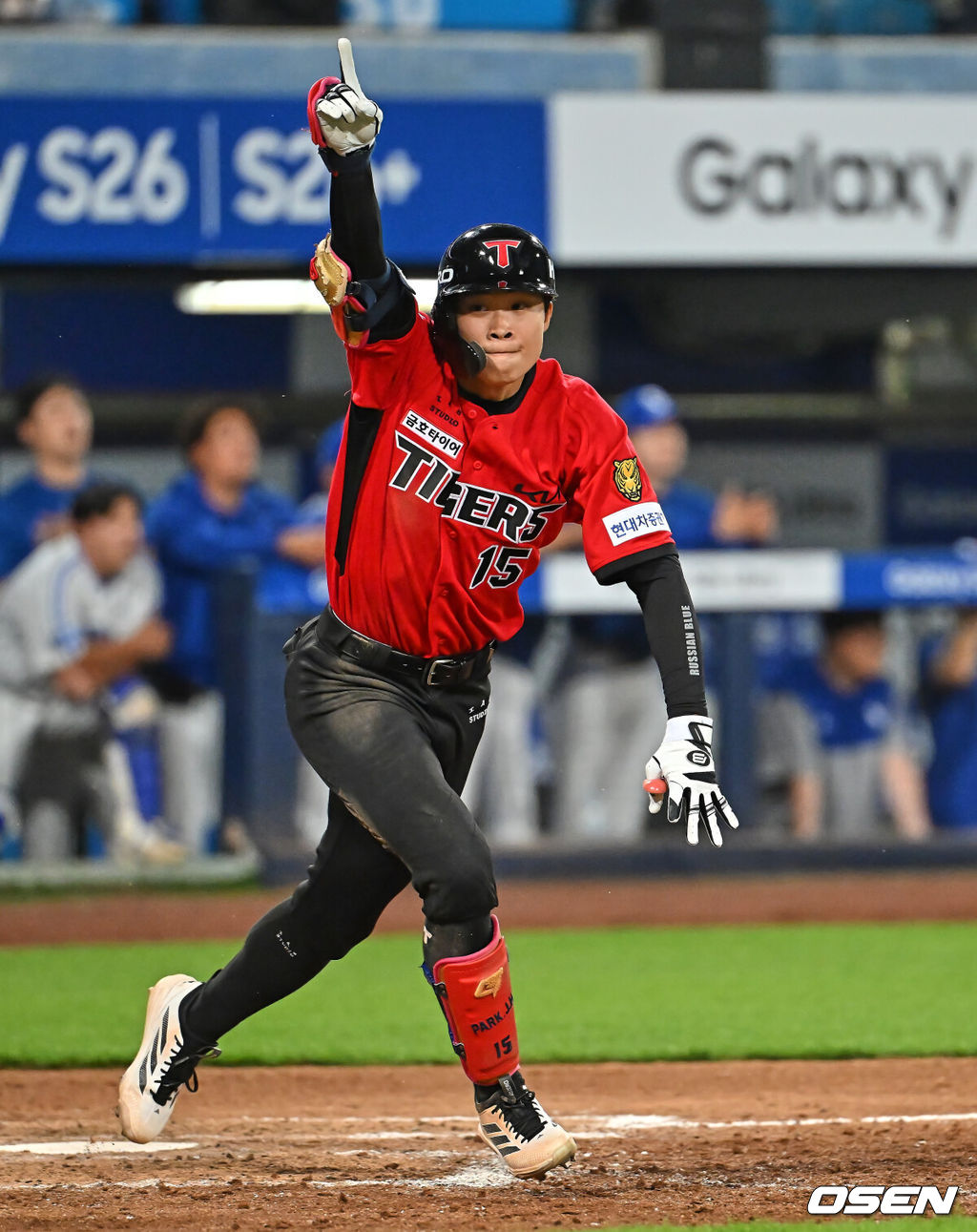 15일 대구삼성라이온즈파크에서 2026 신한 SOL KBO 리그 삼성 라이온즈와 KIA 타이거즈의 경기가 열렸다. 홈팀 삼성은 후라도가, 방문팀 KIA는 네일이 선발 출전했다. KIA 타이거즈 박재현이 9회초 1사 2루 ㅜ월 역전 2점 홈런을 치고 포효하고 있다. 2026.05.15 / foto0307@osen.co.kr
