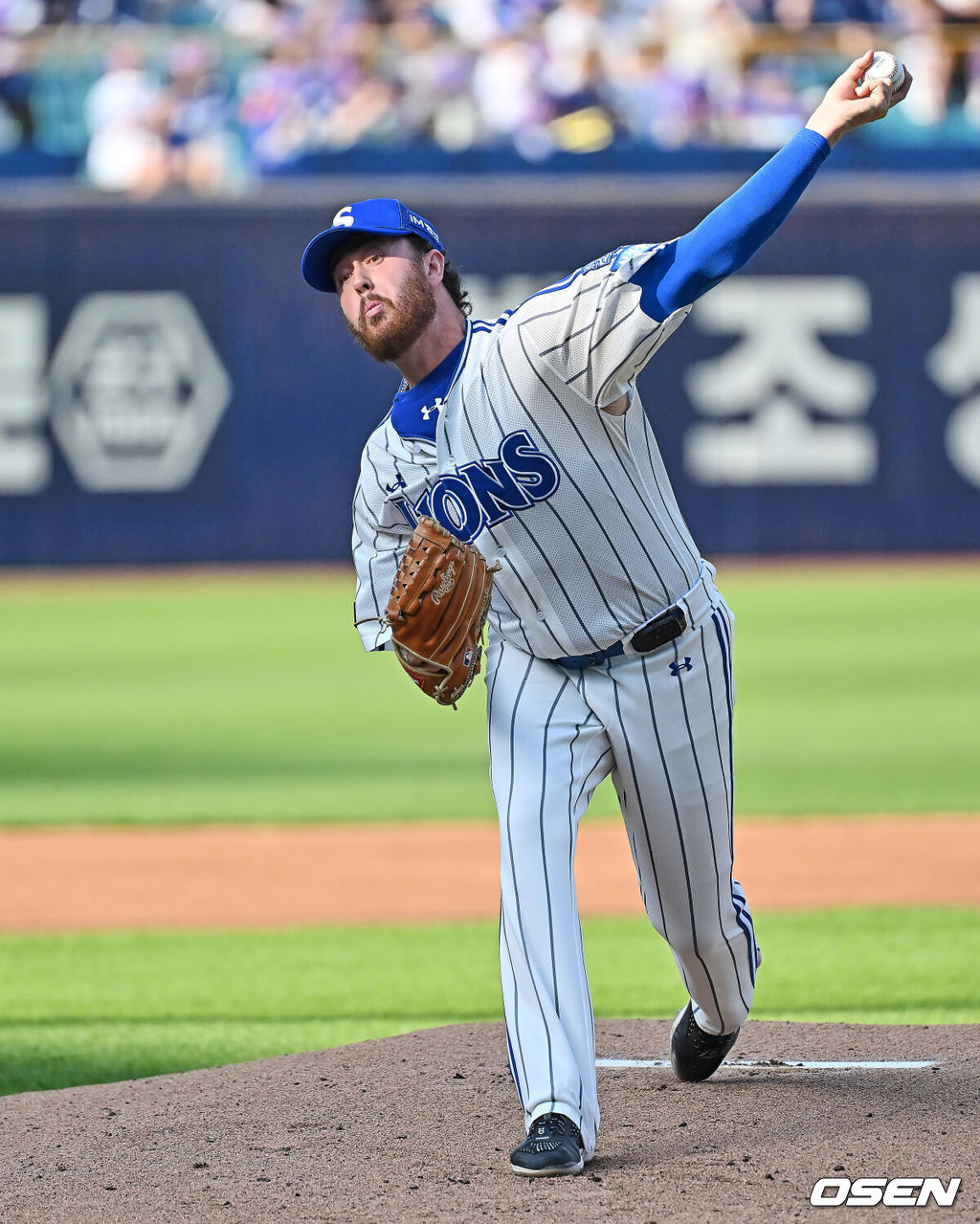 16일 대구삼성라이온즈파크에서 2026 신한 SOL KBO 리그 삼성 라이온즈와 KIA 타이거즈의 경기가 열렸다. 홈팀 삼성은 오러클린이, 방문팀 KIA는 이의리가 선발 출전했다. 삼성 라이온즈 선발 투수 오러클린이 역투하고 있다. 2026.05.16 / foto0307@osen.co.kr