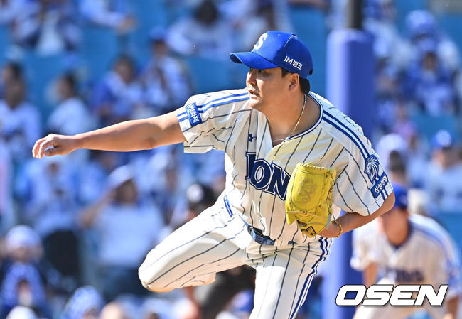 [OSEN=대구, 이석우 기자] 17일 대구삼성라이온즈파크에서 2026 신한 SOL KBO 리그 삼성 라이온즈와 KIA 타이거즈의 경기가 열렸다. 홈팀 삼성은 최원태가, 방문팀 KIA는 김태형이 선발 출전했다. 삼성 라이온즈 김태훈이 역투하고 있다. 2026.05.17 / foto0307@osen.co.kr