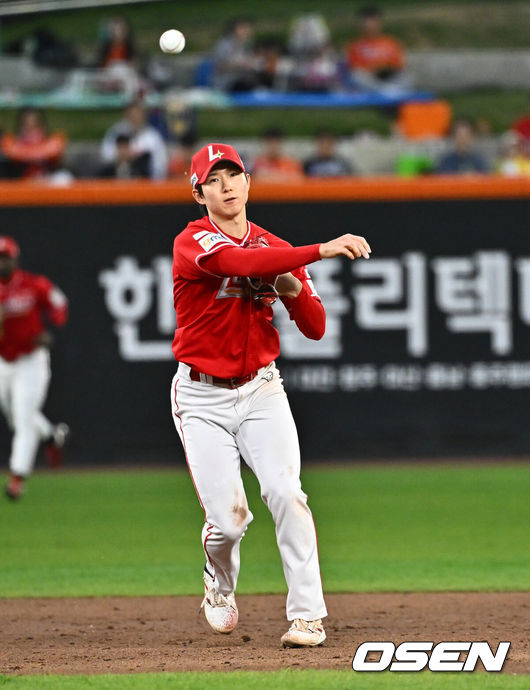 SSG 랜더스 박성한. /OSEN DB