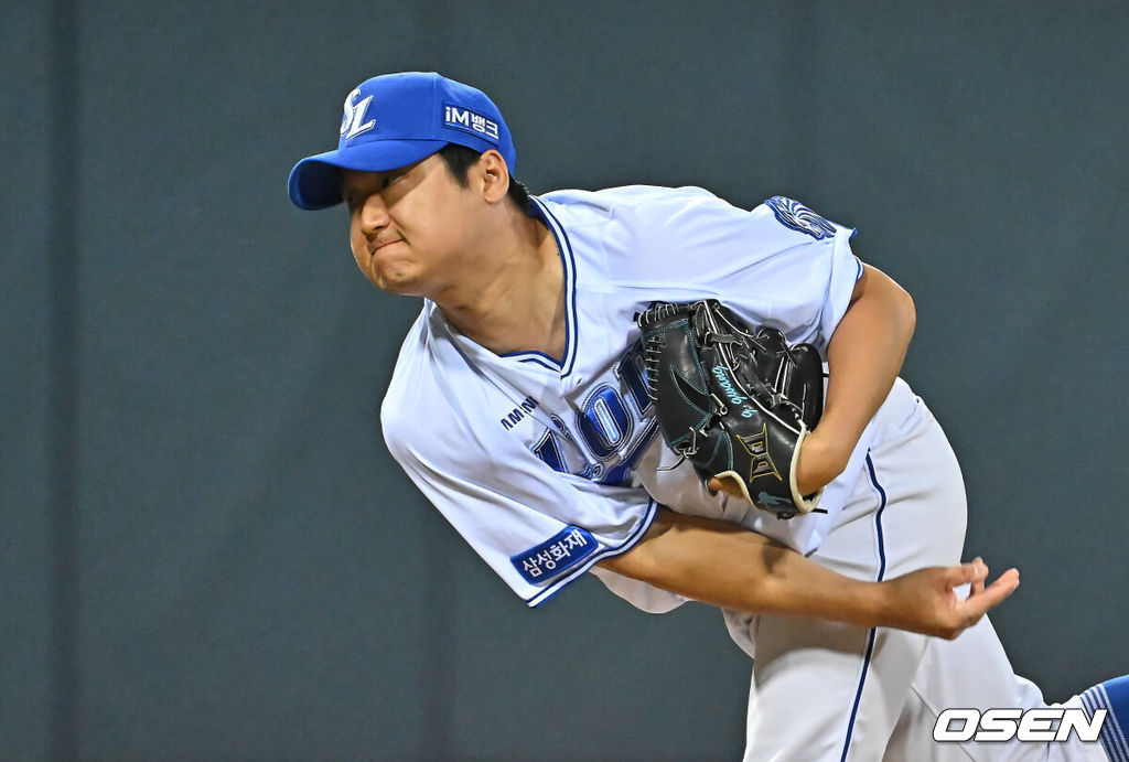 19일 포항야구장에서 2026 신한 SOL KBO 리그 삼성 라이온즈와 KT 위즈의 경기가 열렸다. 홈팀 삼성은 원태인이, 방문팀 KT는 보쉴리가 선발 출전했다. 삼성 라이온즈 최지광이 역투하고 있다. 2026.05.19 / foto0307@osen.co.kr