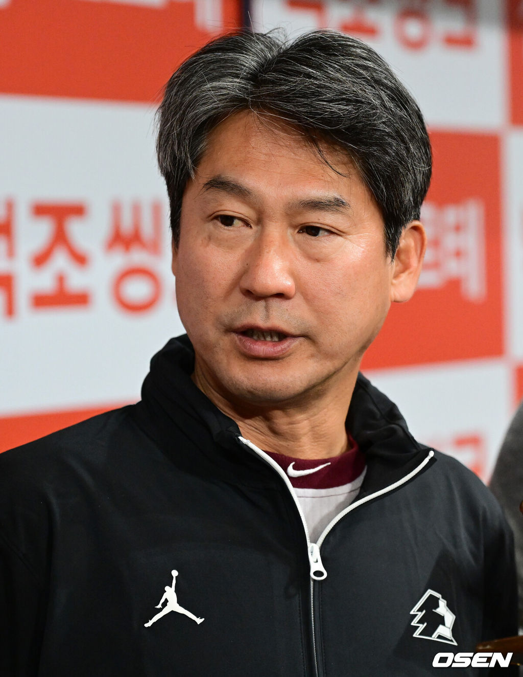 키움 히어로즈 설종진 감독. /OSEN DB