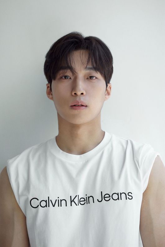 새벽엔터테인먼트 제공