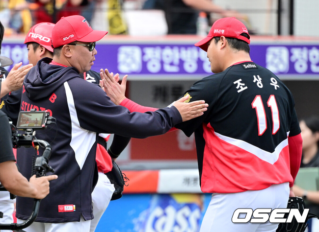 KIA 이범호 감독과 조상우./OSEN DB