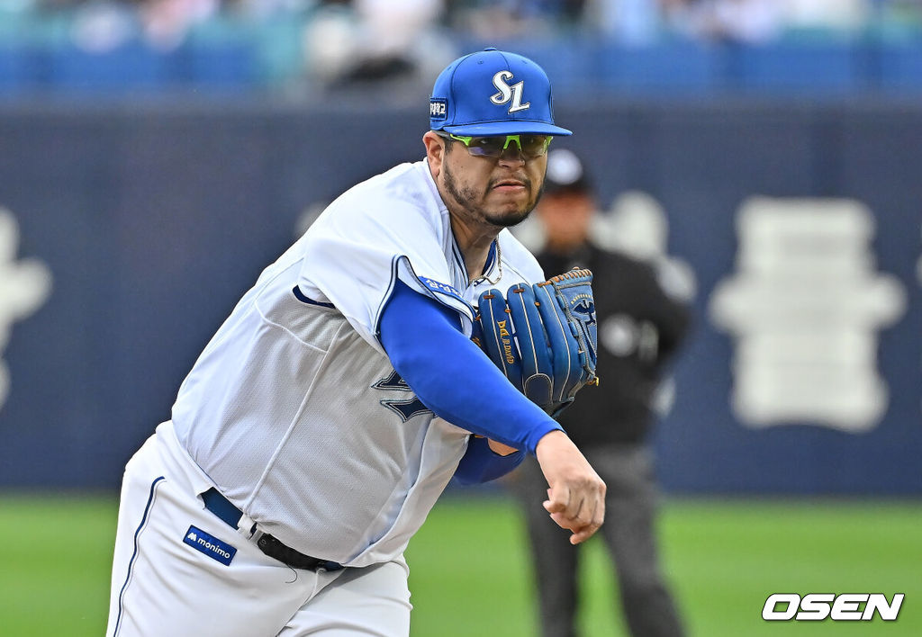 2일 대구삼성라이온즈파크에서 2026 신한 SOL KBO 리그 삼성 라이온즈와 NC 다이노스의 경기가 열렸다. 홈팀 삼성은 후라도가, 방문팀 NC는 토다가 선발 출전했다. 삼성 라이온즈 선발 투수 후라도가 역투하고 있다. 2026.06.02 / foto0307@osen.co.kr