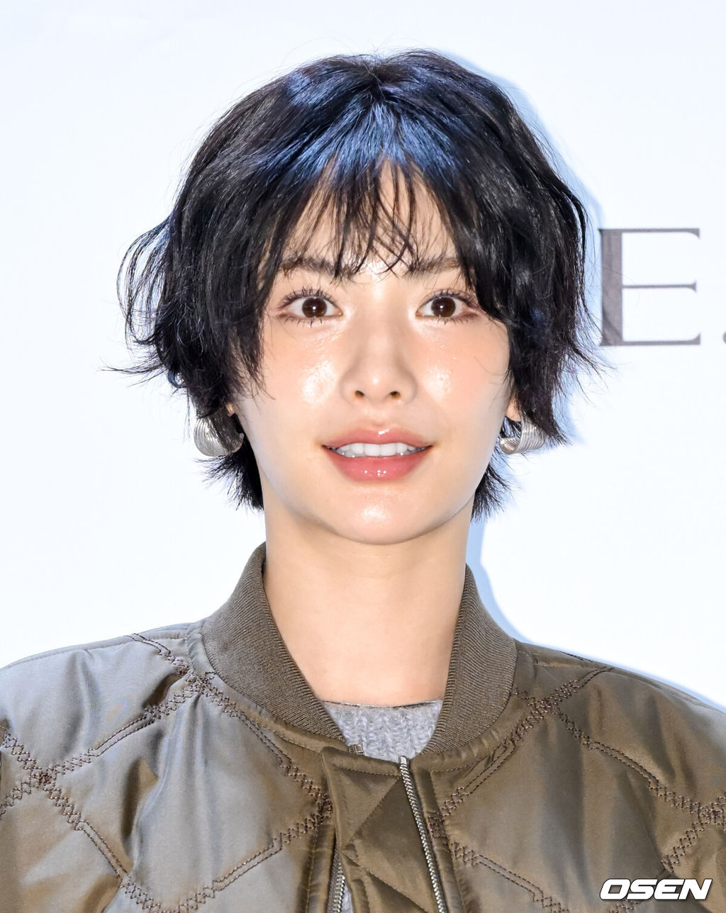 25일 스타필드 수원에서 'E.B.M(에디션바이미샤)' 오픈 기념 행사가 열렸다.이날 행사엔 배우 나나가 참석했다.나나가 입장하고 있다. 2025.10.25 /cej@osen.co.kr