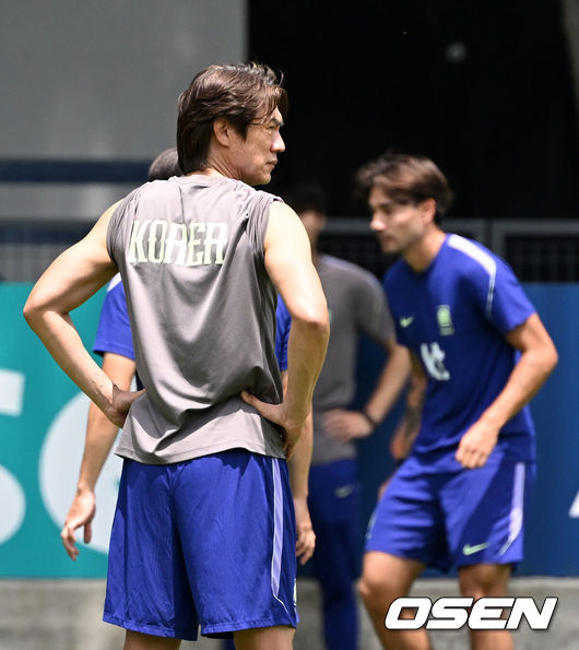 [OSEN=이대선 기자] 대한민국 홍명보 감독 2026.06.19 /sunday@osen.co.kr