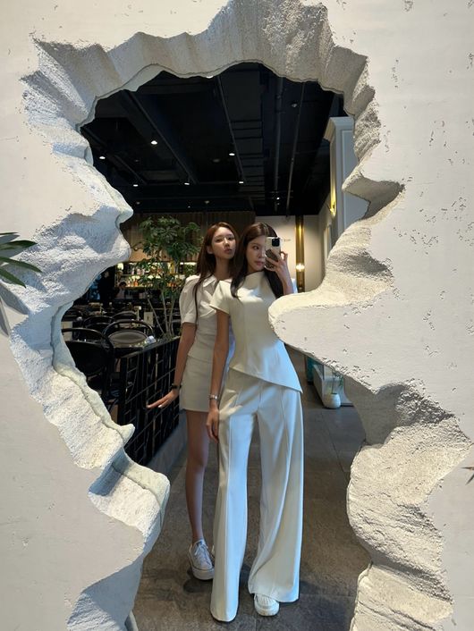 전수완, 우서윤 SNS