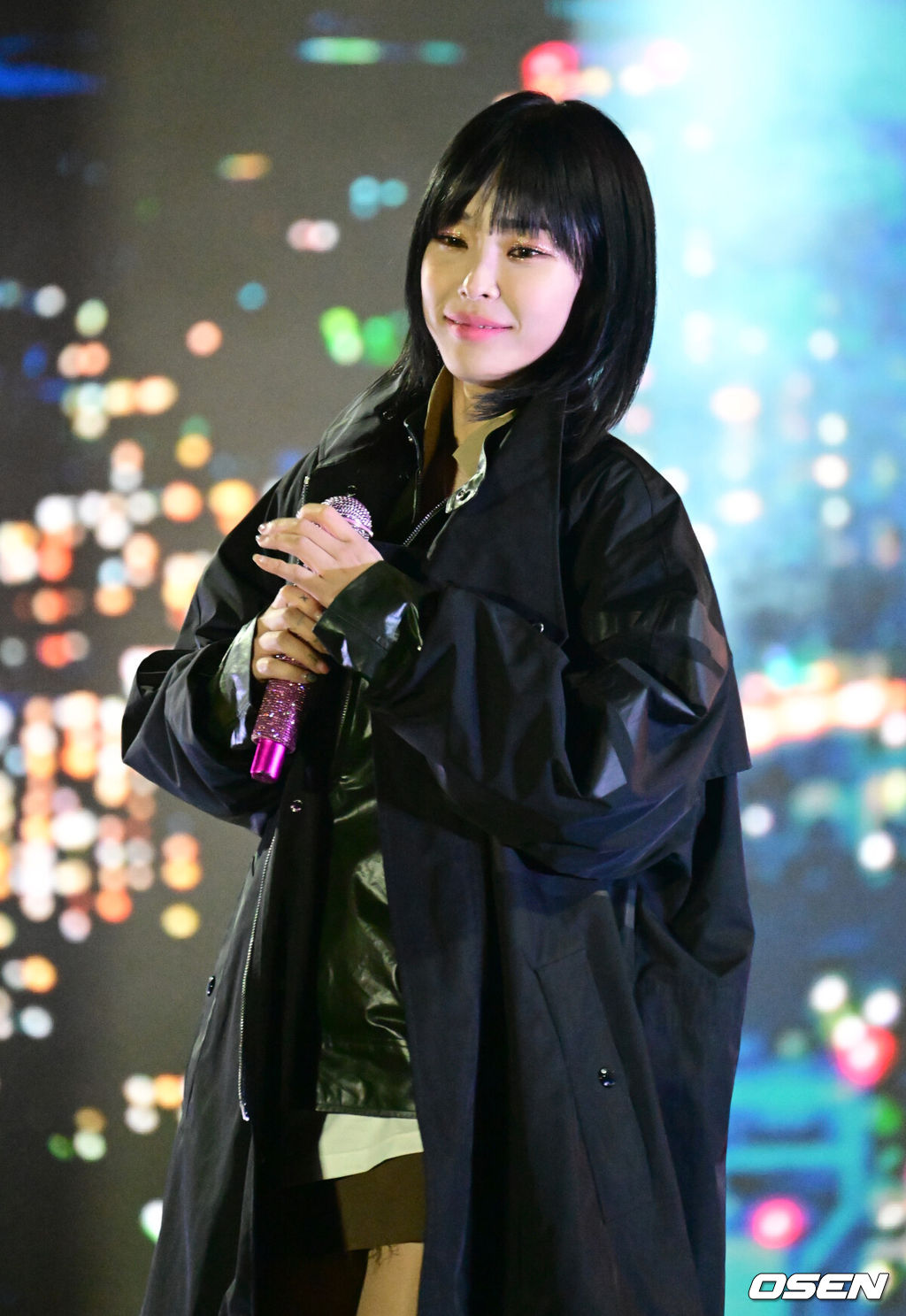 6일 오후 서울 강남구 코엑스 동측광장에서 '2023 강남뮤직페스티벌’(G-KPOP CONCERT)이 열렸다.가수 헤이즈가 멋진 공연을 펼치고 있다. 2023.05.06 /ksl0919@osen.co.kr