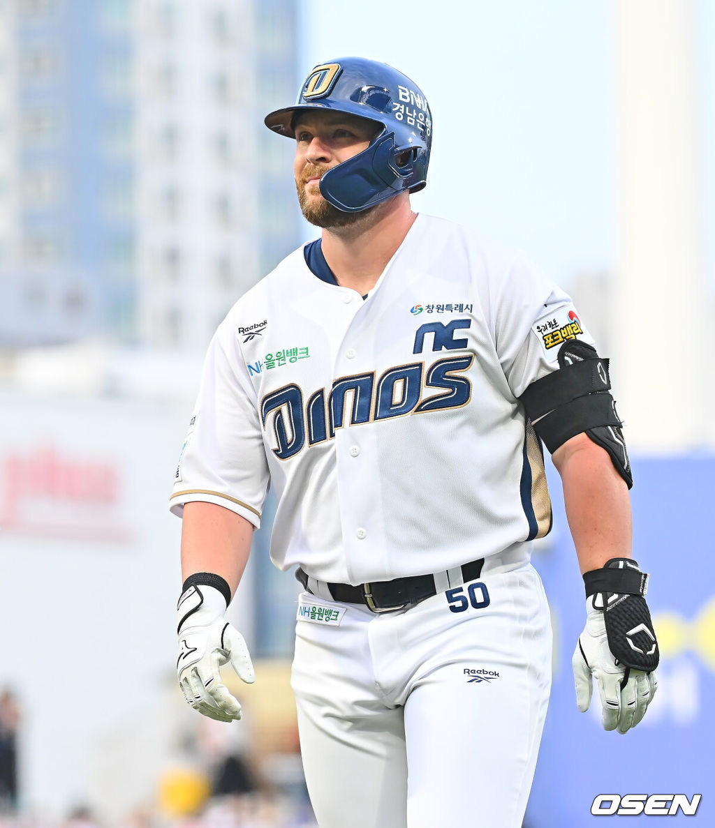 2일 창원NC파크에서 2026 신한 SOL KBO 리그 NC 다이노스와 삼성 라이온즈의 경기가 열렸다. 홈팀 NC는 김태경이, 방문팀 삼성은 김백산이 선발 출전했다. NC 다이노스 블레인이 1회말 2사 1루 좌익수 플라이 아웃되고 있다. 2026.07.02 / foto0307@osen.co.kr