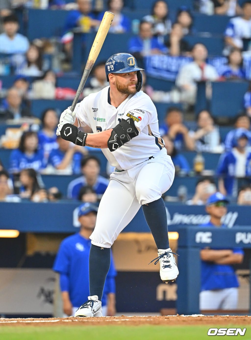 2일 창원NC파크에서 2026 신한 SOL KBO 리그 NC 다이노스와 삼성 라이온즈의 경기가 열렸다.홈팀 NC는 김태경이, 방문팀 삼성은 김백산이 선발 출전했다.NC 다이노스 블레인이 1회말 2사 1루 첫 타석에 나서고 있다. 2026.07.02 / foto0307@osen.co.kr