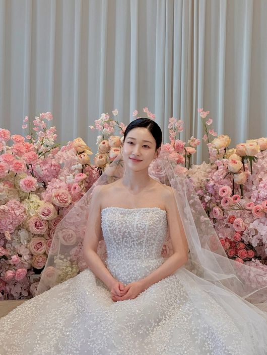 하윤경 SNS