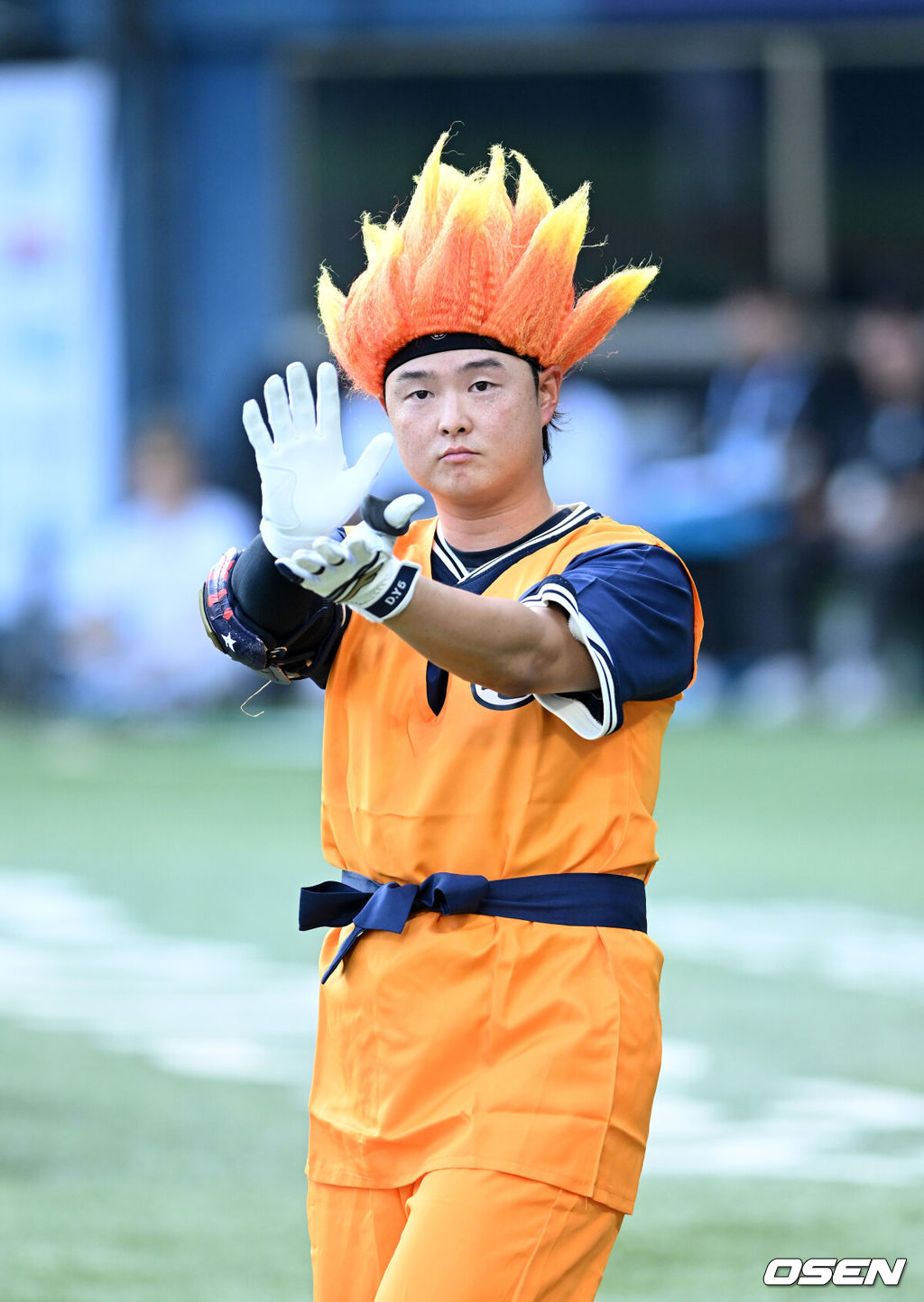 11일 서울 잠실야구장에서 ‘2026 신한 SOL KBO 올스타전’이 진행됐다.1982년 개장 이후 마지막 잠실 올스타전에서 양의지, 류현진 등 베테랑들의 기록 도전과 27명의 첫 올스타 출전 신예들이 맞붙는 가운데, 나눔의 5연승과 드림의 7년 만의 승리 여부가 관심을 모은다.4회초 2사 1,2루에서 나눔올스타 이도윤이 퍼포먼스를 펼치고 있다. 2026.07.11 / sunday@osen.co.kr