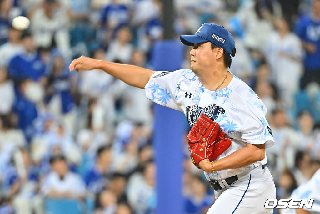 16일 대구삼성라이온즈파크에서 2026 신한 SOL KBO 리그 삼성 라이온즈와 롯데 자이언츠의 경기가 열렸다. 홈팀 삼성은 양창섭이, 방문팀 롯데는 로드리게스가 선발 출전했다. 삼성 라이온즈 김태훈이 역투하고 있다. 2026.07.16 / foto0307@osen.co.kr
