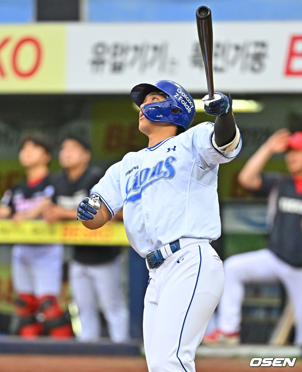 28일 대구삼성라이온즈파크에서 2026 신한 SOL KBO 리그 삼성 라이온즈와 KIA 타이거즈의 경기가 열렸다. 홈팀 삼성은 최원태가, 방문팀 KIA는 올러가 선발 출전했다. 삼성 라이온즈 이재현이 1회말 1사 1,3루 좌월 3점 홈런을 치고 있다. 2026.07.28 / foto0307@osen.co.kr