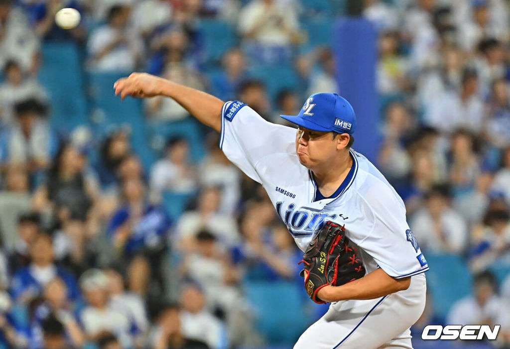 28일 대구삼성라이온즈파크에서 2026 신한 SOL KBO 리그 삼성 라이온즈와 KIA 타이거즈의 경기가 열렸다. 홈팀 삼성은 최원태가, 방문팀 KIA는 올러가 선발 출전했다. 삼성 라이온즈 이승현이 역투하고 있다. 2026.07.28 / foto0307@osen.co.kr