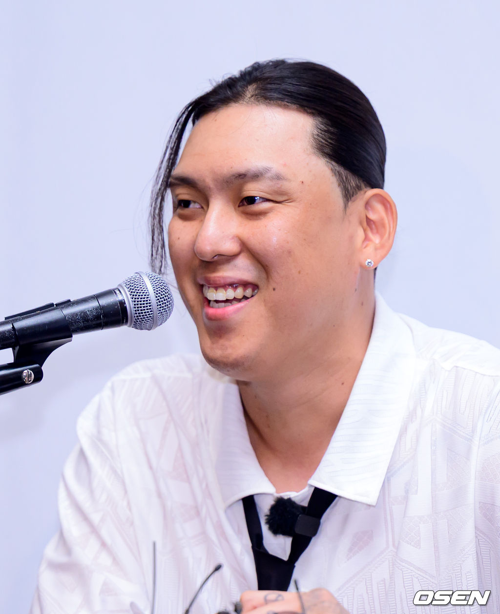 프로농구 부산 KCC 이지스 최준용이 29일 서울 여의도 콘래드 서울 호텔에서 해외 진출 선언 기자회견을 가졌다.이날 최준용은 미국 진출에 대한 도전 의사를 밝혔다.최준용이 질문에 답을 하고 있다. 2026.07.29 / jpnews@osen.co.kr