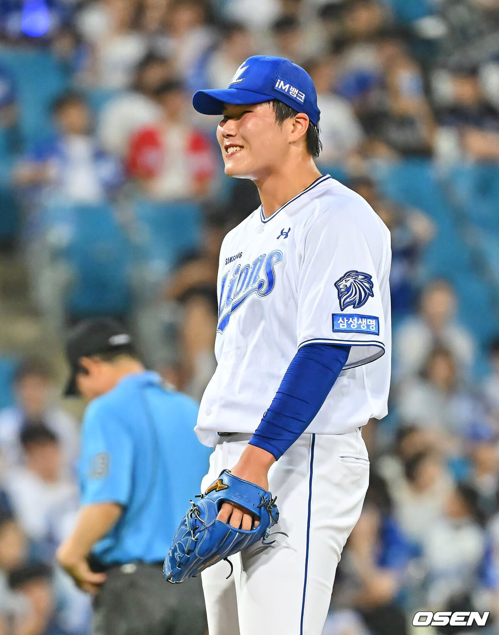 30일 대구삼성라이온즈파크에서 2026 신한 SOL KBO 리그 삼성 라이온즈와 KIA 타이거즈의 경기가 열렸다. 홈팀 삼성은 페덱이, 방문팀 KIA는 네일이 선발 출전했다. 삼성 라이온즈 박용재가 7회초 2사 1루 KIA 타이거즈 카스트로에게 2점 홈런을 맞고 아쉬워하고 있다. 2026.07.30 / foto0307@osen.co.kr