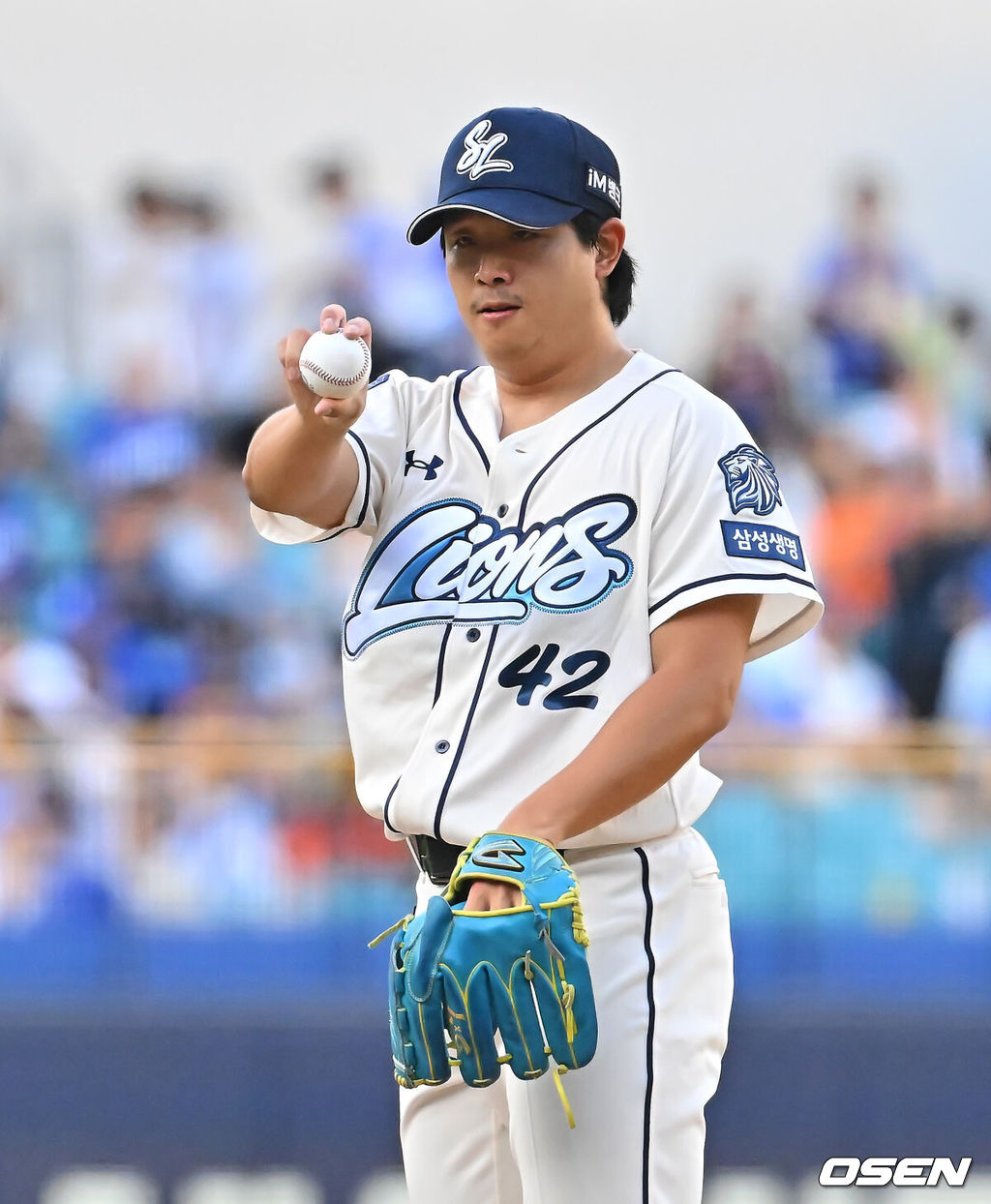 4일 대구삼성라이온즈파크에서 2026 신한 SOL KBO 리그 삼성 라이온즈와 한화 이글스의 경기가 열렸다. 홈팀 삼성은 양창섭이, 방문팀 한화는 왕옌청이 선발 출전했다. 삼성 라이온즈 선발 투수 양창섭이 사인을 보내고 있다. 2026.08.04 / foto0307@osen.co.kr