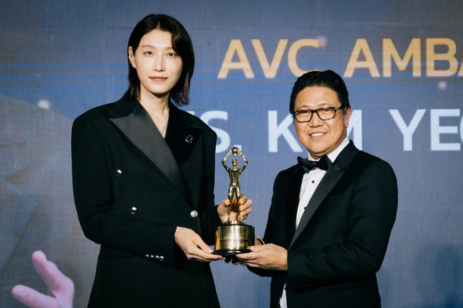 라이언앳 제공 