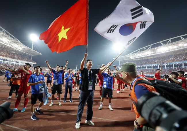 [사진] 김상식 감독 / 디제이매니지먼트