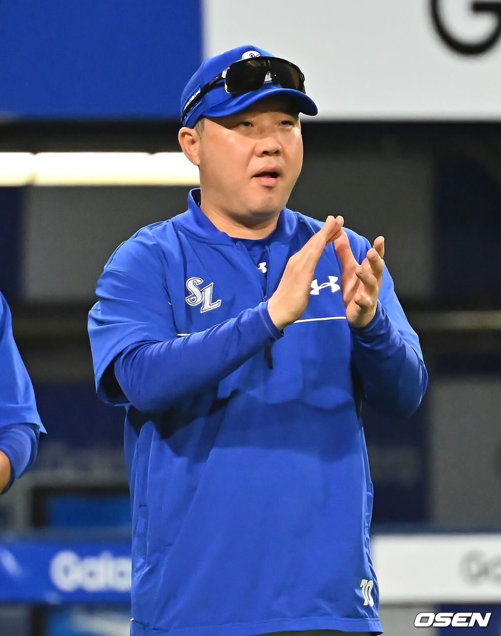 29일 대구삼성라이온즈파크에서 2026 신한 SOL KBO 리그 삼성 라이온즈와 KT 위즈의 경기가 열렸다. 홈팀 삼성은 페덱이, 방문팀 KT는 로건이 선발 출전했다. 삼성 라이온즈 박진만 감독이 KT 위즈에 4-2로 승리한 후 기쁨을 나누고 하고 있다. 2026.08.29 / foto0307@osen.co.kr