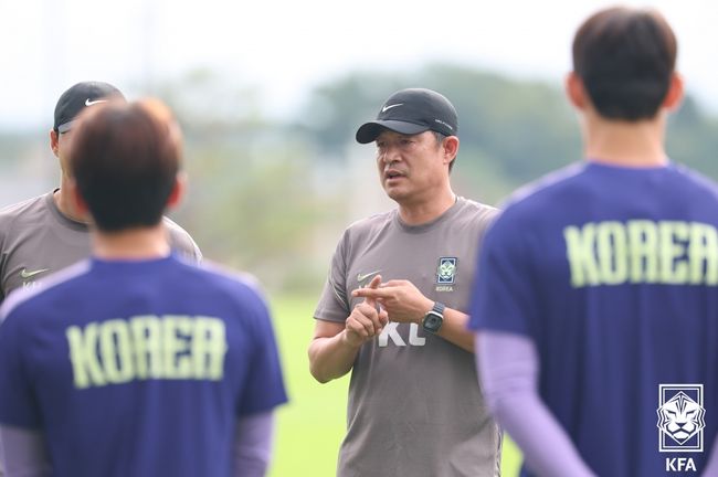 [사진] 이민성 감독 / 대한축구협회