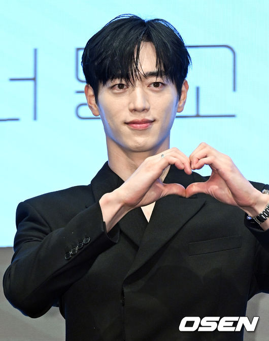 KBS2 새 토일 미니시리즈 ‘너 말고 다른 연애’ 제작발표회가 7일 서울 구로구 디큐브시티 더세인트 그랜드볼룸에서 열렸다.