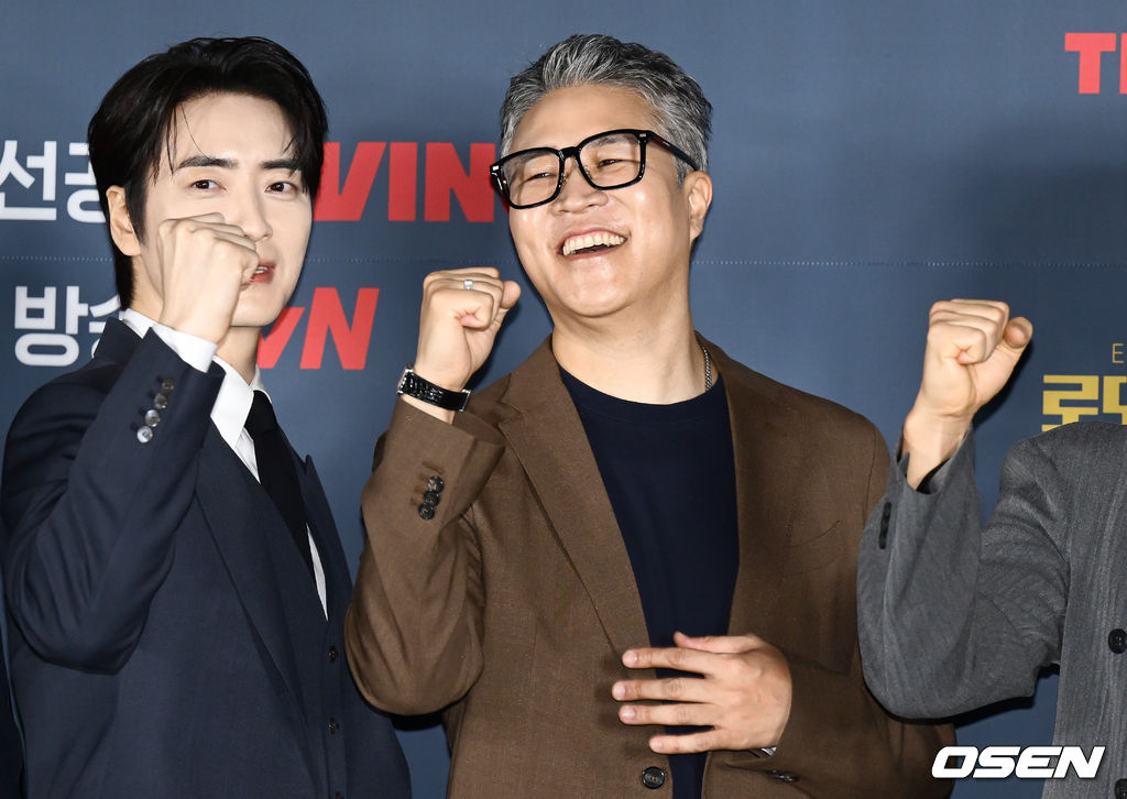 ** 로또 1등 당첨되면 퇴사? NO! 13억 품고 출근하는 K-직장인 드라마 <로또 1등도 출근합니다> 분석!
**