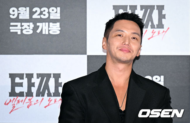 영화 '타짜: 벨제붑의 노래' 언론시사회가 9일 서울 CGV 용산아이파크몰에서 열렸다.
