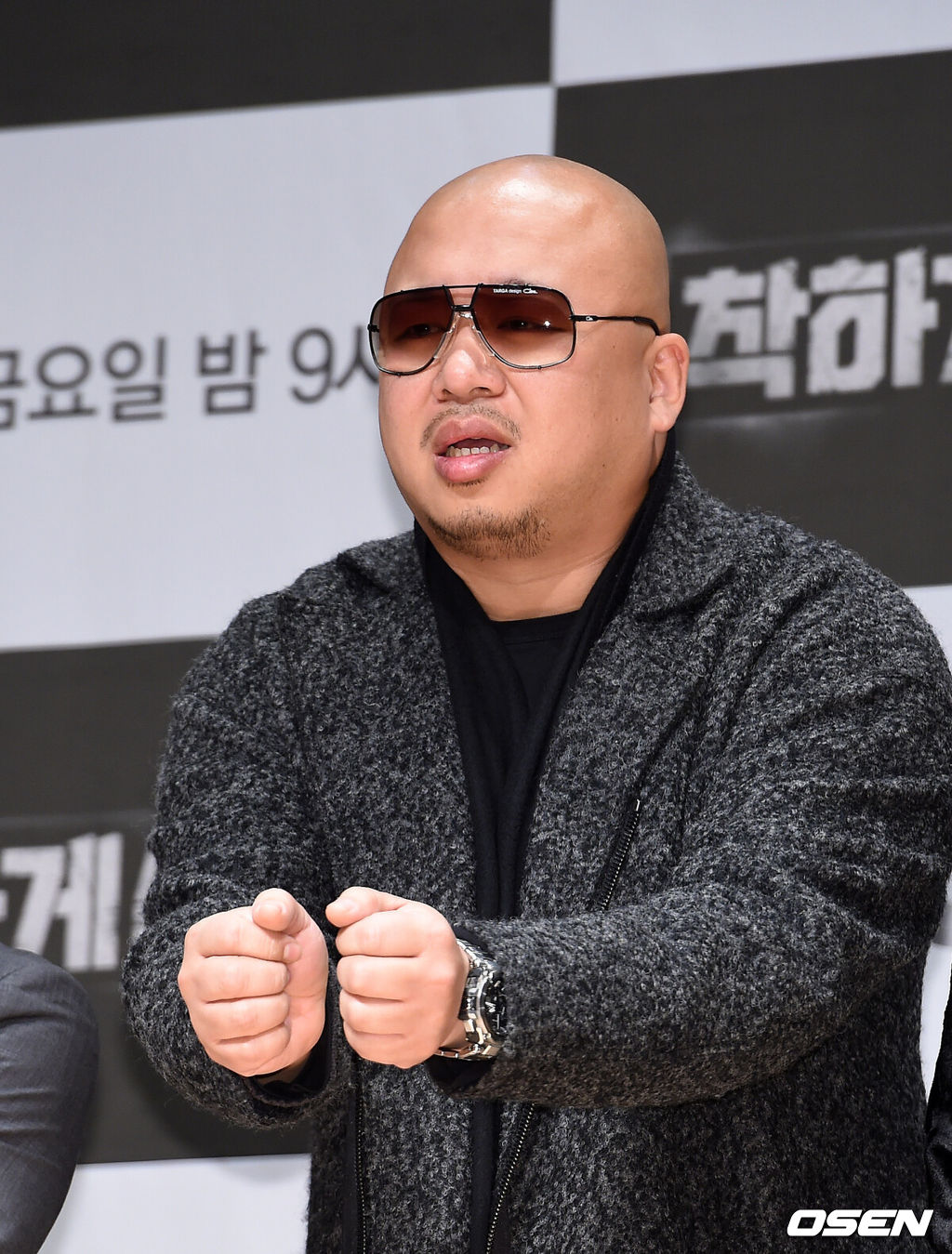 18일 오후 서울 상암동 JTBC 사옥에서 열린 JTBC '착하게 살자' 제작발표회에서 돈스파이크가 포토타임을 하고 있다. /jpnews@osen.co.kr