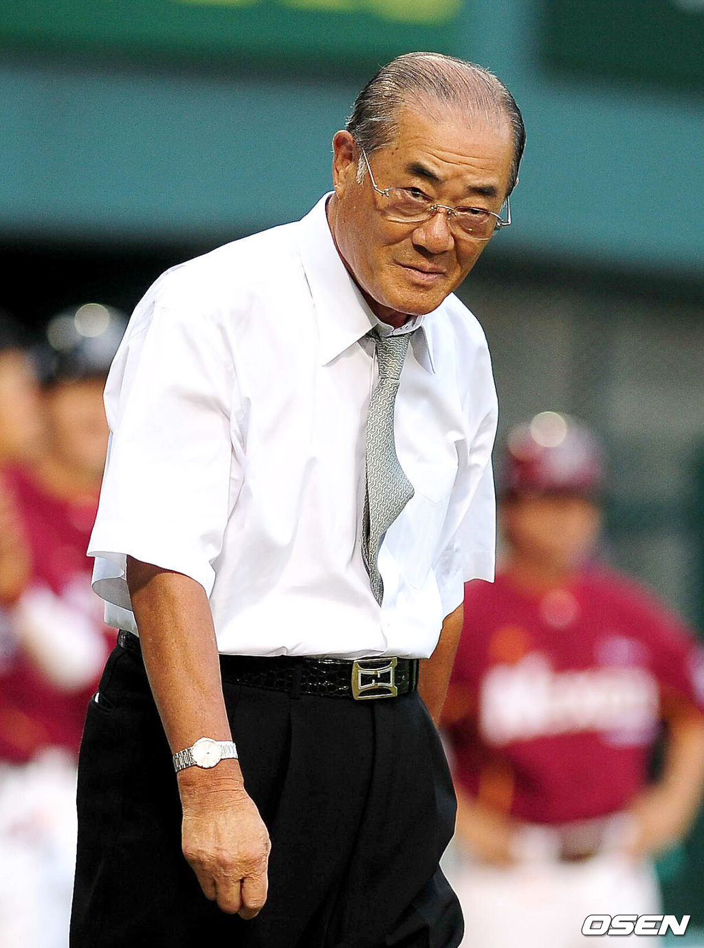 장훈 시구. 2010.08.31 / ajyoung@osen.co.kr